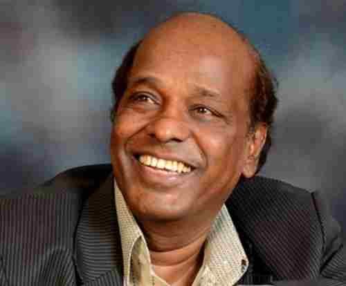 Cinemaazi remembers Rahat Indori on his death anniversary