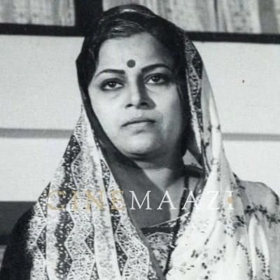 Cinemaazi remembers Seema Deo on her death anniversary