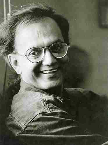 Cinemaazi remembers the singer Nandu Bhende on his death anniversary.