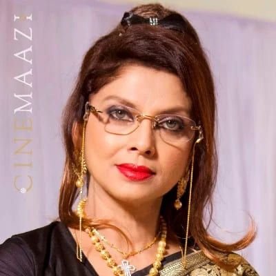 Cinemaazi wishes Varsha Usgaonkar a very Happy Birthday!