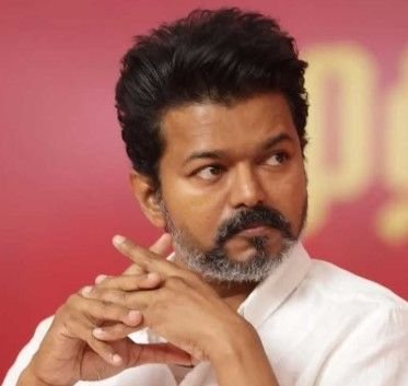 Cinemaazi wishes Vijay a very Happy Birthday!
