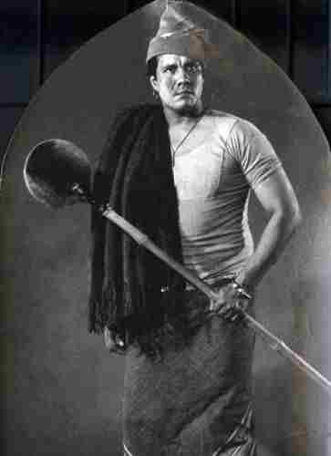 Cinemaazi remembers  Sheikh Mukhtar on his death anniversary